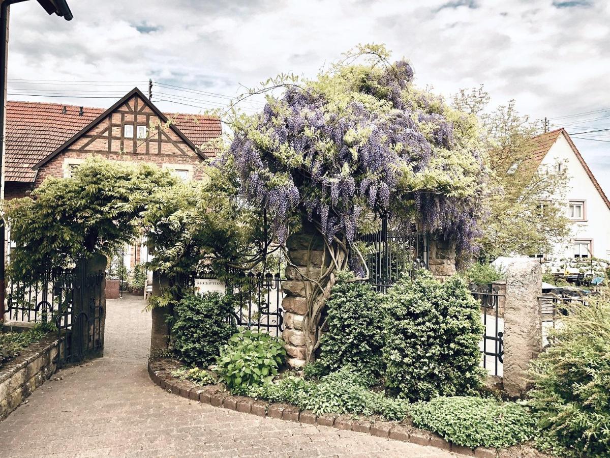 Landhotel Sonnenhof Siebeldingen Bagian luar foto